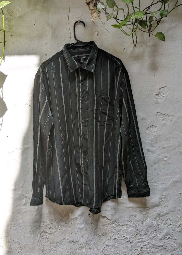 Men's Striped Button-Down Shirt