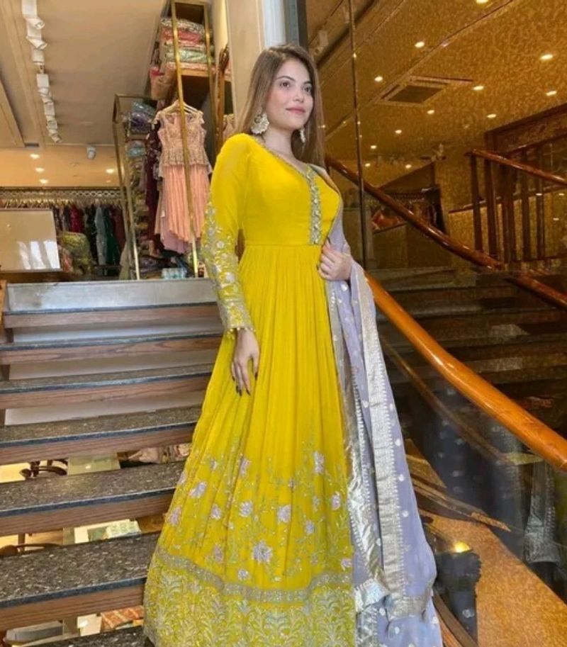 Long Wedding Gown With Dupatta
