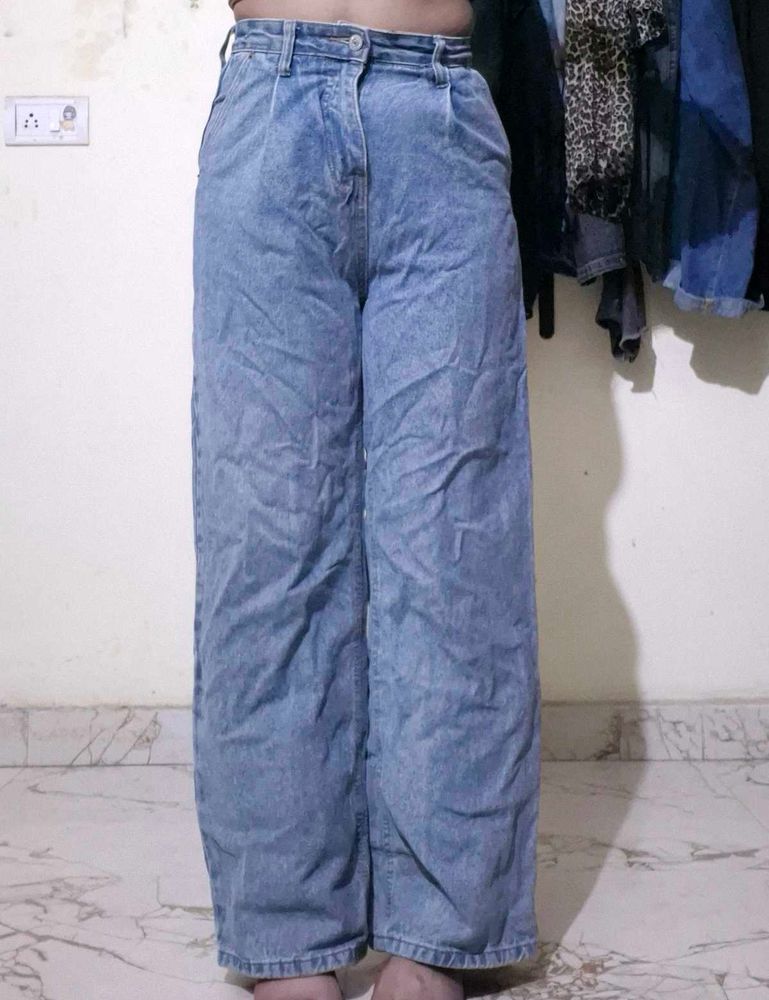 Light Wash Wide Leg Jeans
