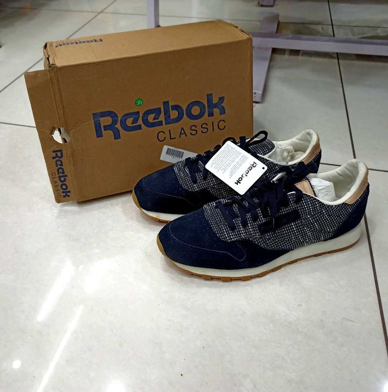 Reebok Classic Sneakers