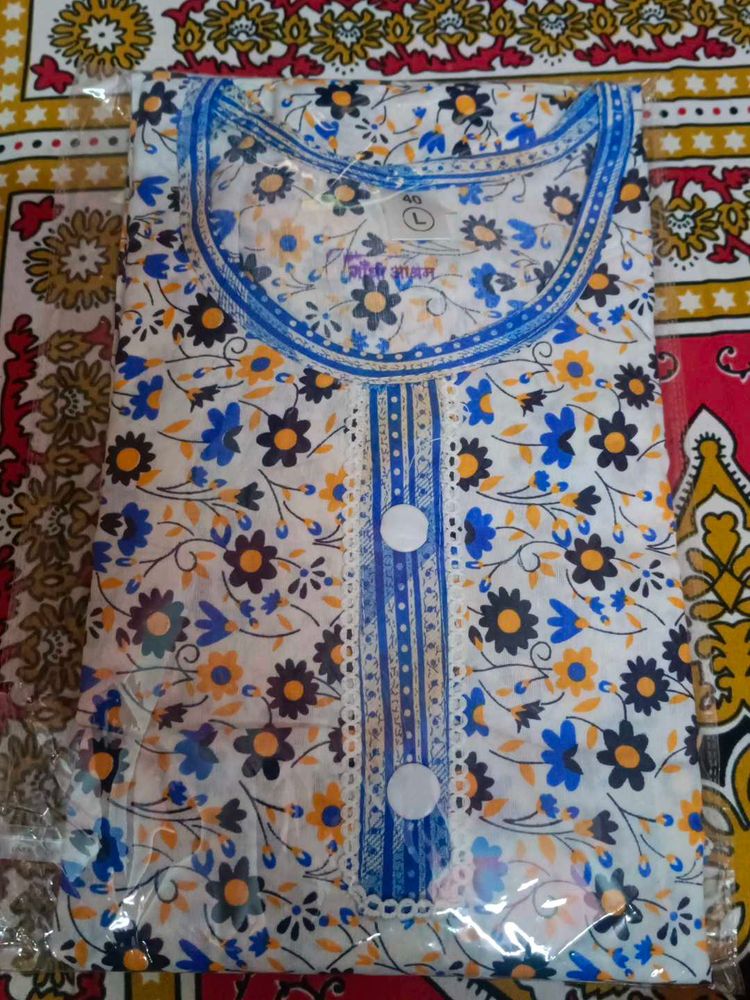 Blue Floral Print Kurta And Pant Set.