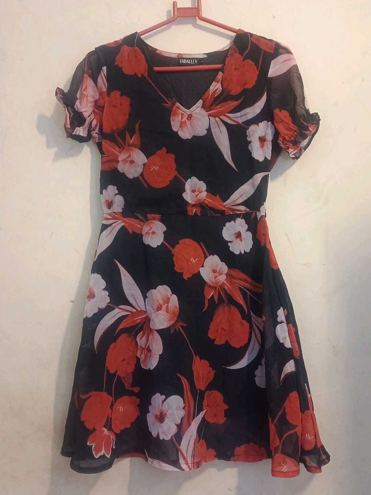 Floral Print Short Sleeve Dress