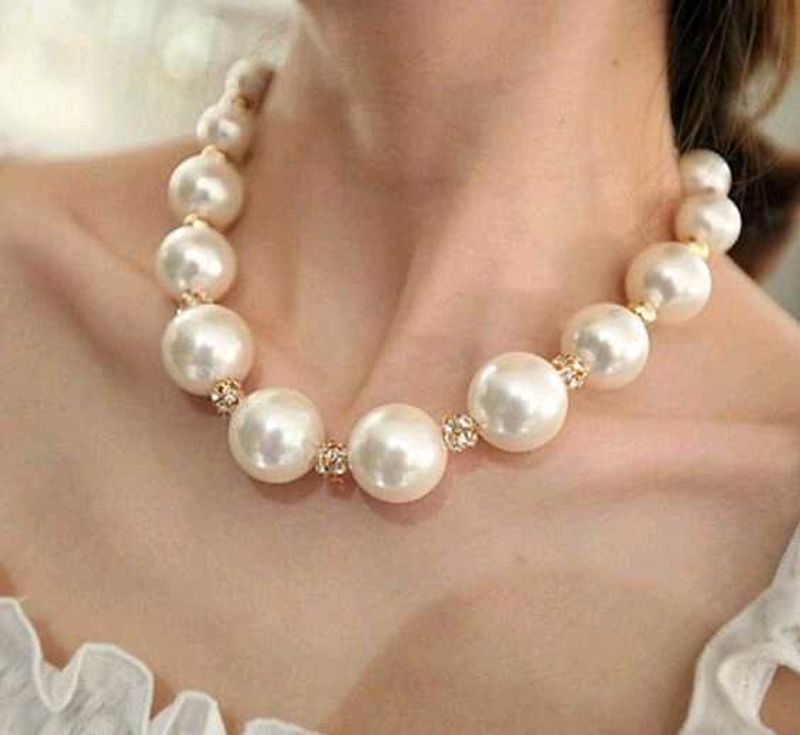 Elegant Pearl Necklace (any1 at 159) Free delivery