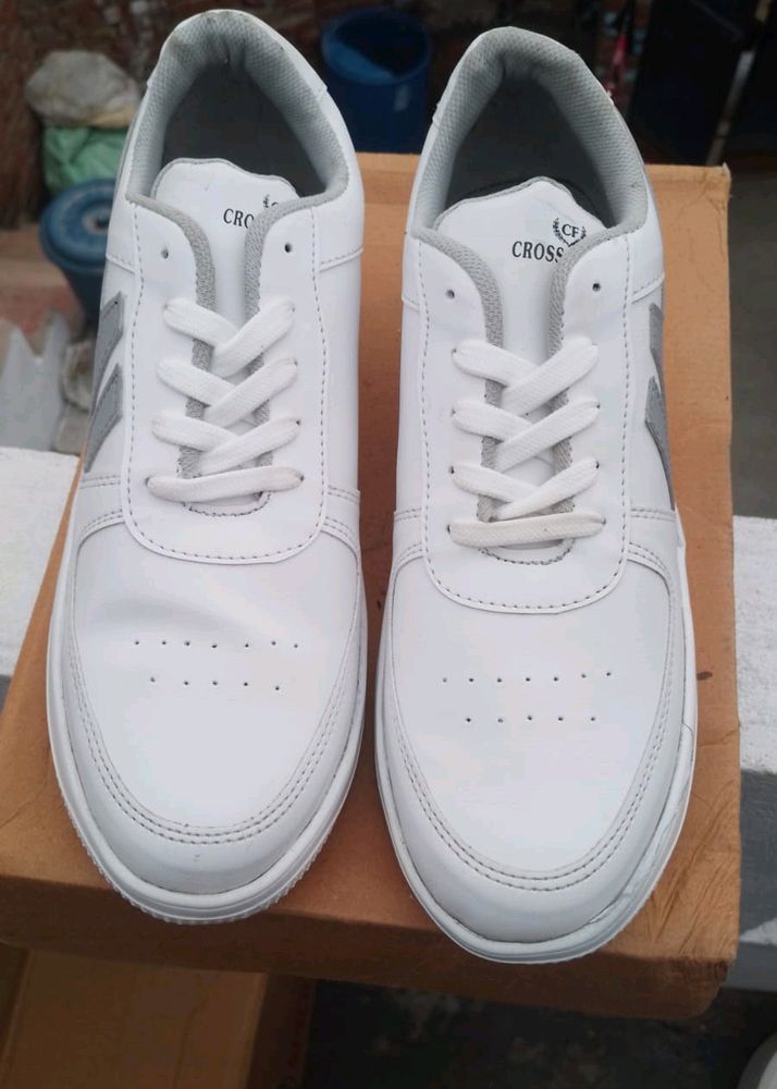 9 No Size Available In White Colour Shoes