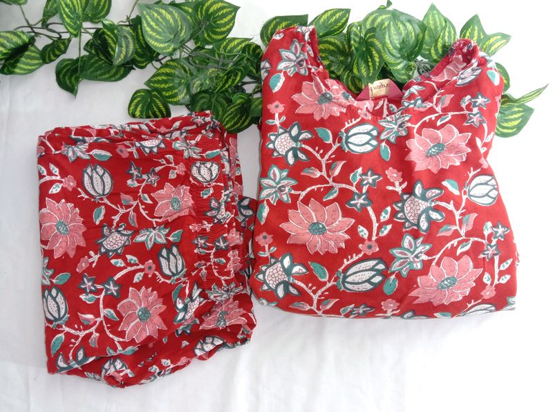 Red Floral Print Kurta Pant (Women's)