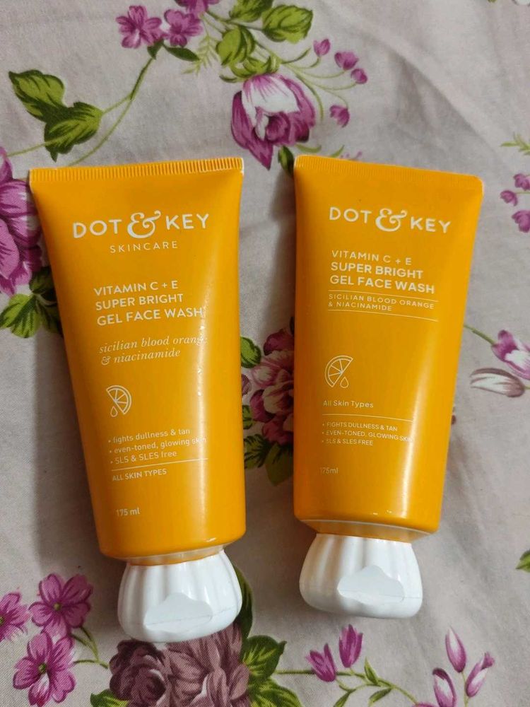 Dot &amp; Key Vitamin C+E Face Wash