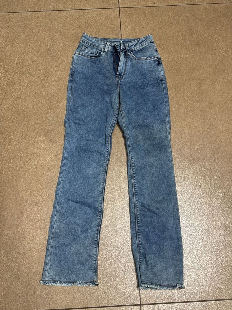 Light Wash Denim Jeans