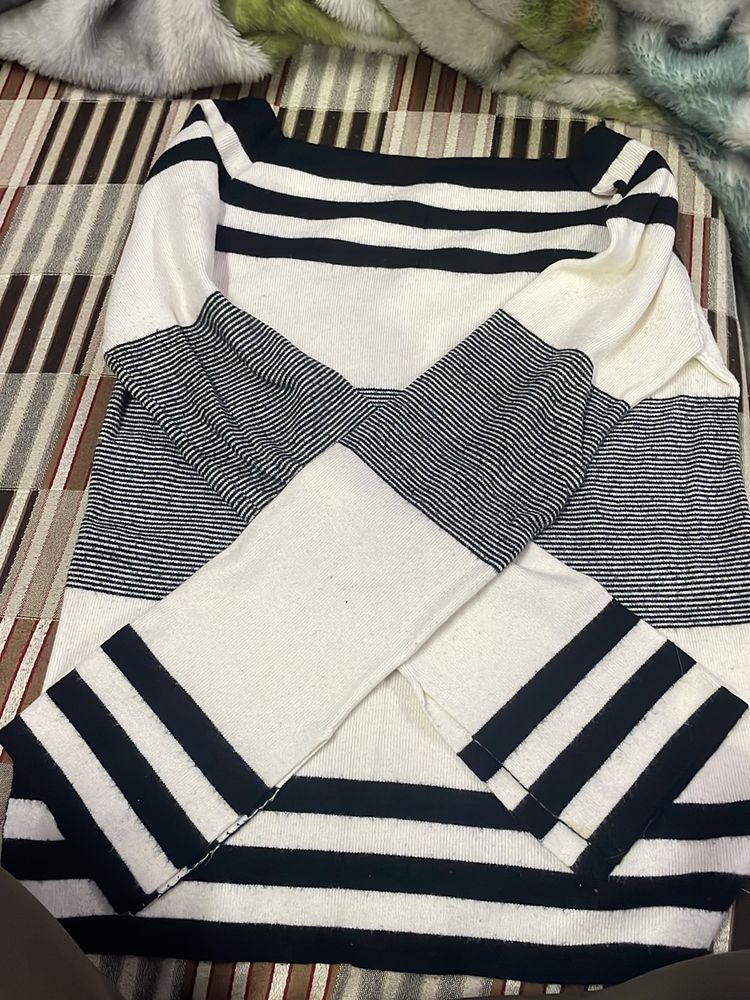 Woolen Top