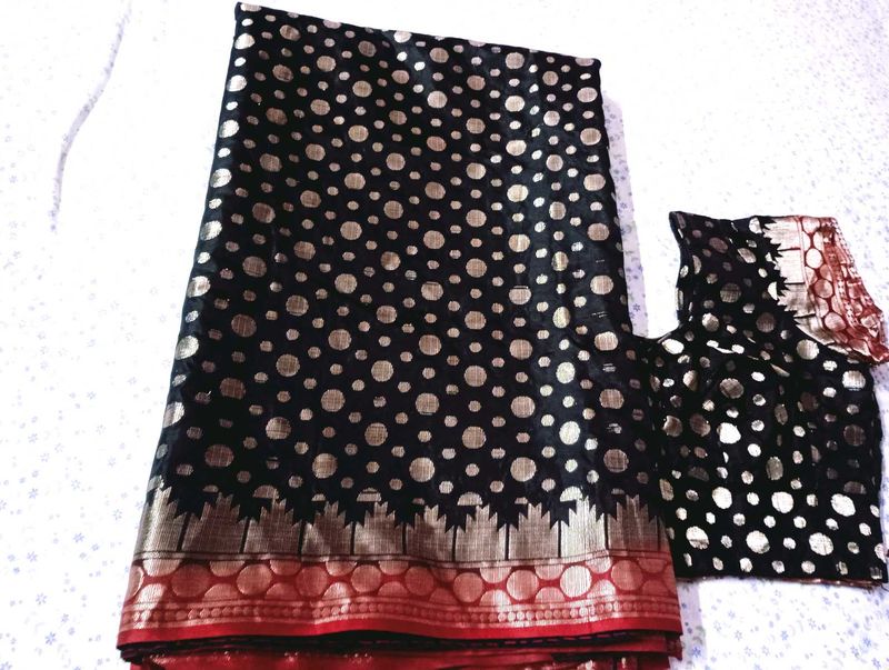 Elegant Black Saree with Polka Dots