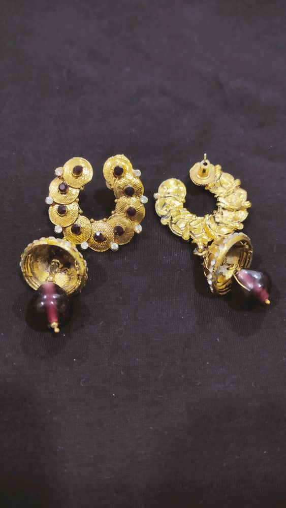 wine colour stone stylish earings