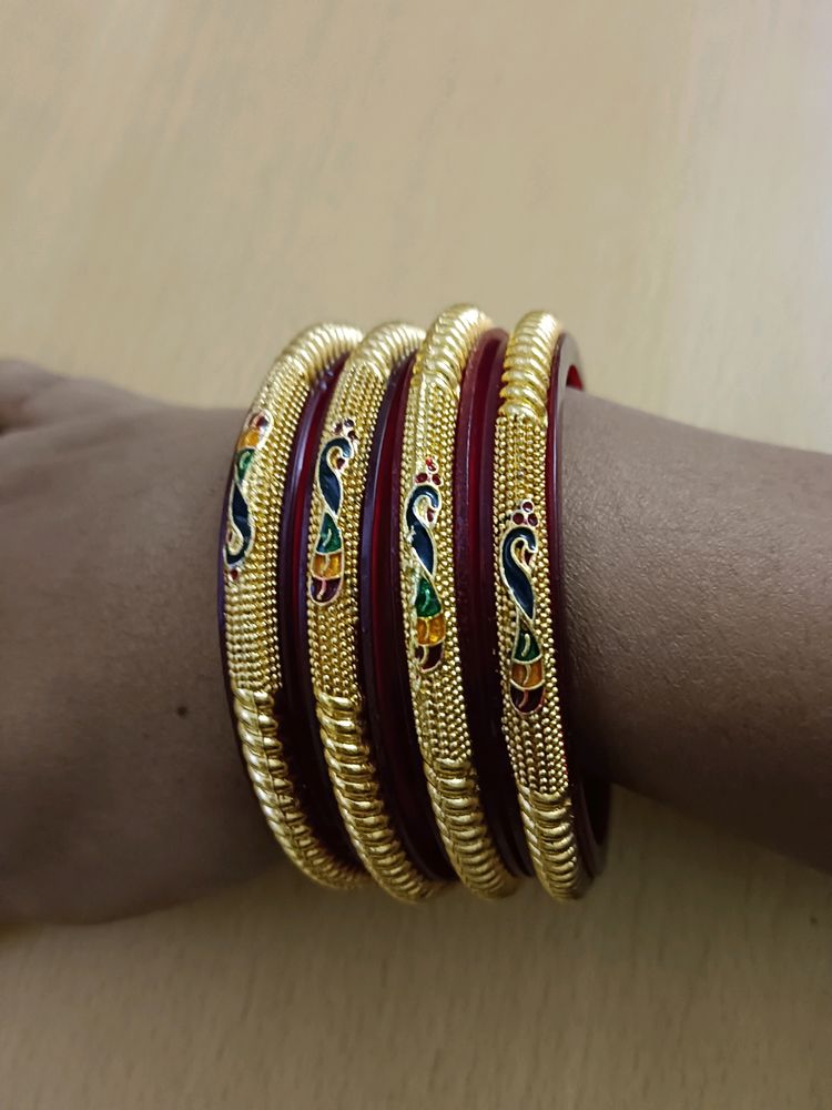 Golden Bangle Set Of 3