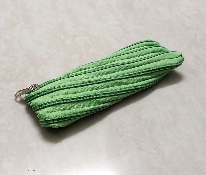 🆕️ Pencil Pouch With Chain Only