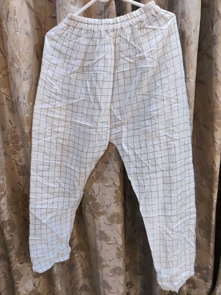Comfortable Checkered Palazzos