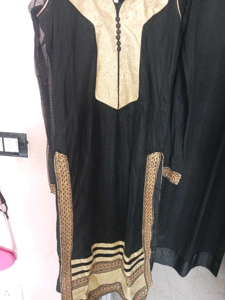 Elegant Black Kurta with Gold Trim