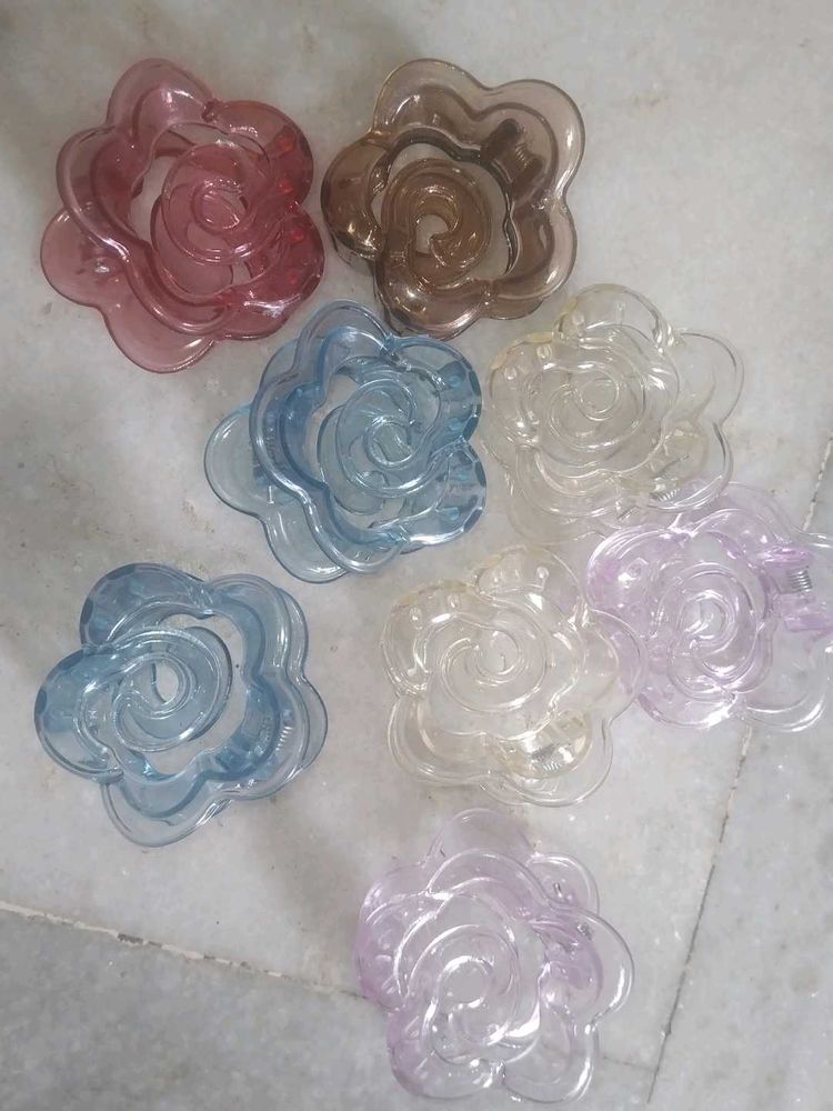 Set of 7 Flower Claw Clips