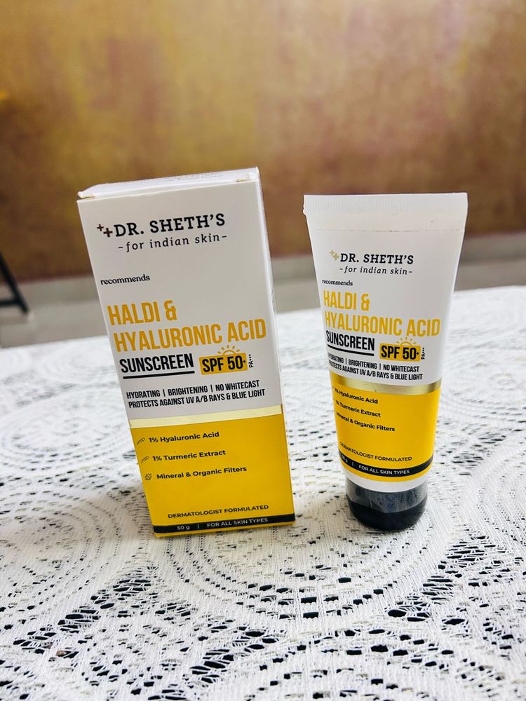 Dr Sheth’s Haldi &amp; Hyaluronic Acid