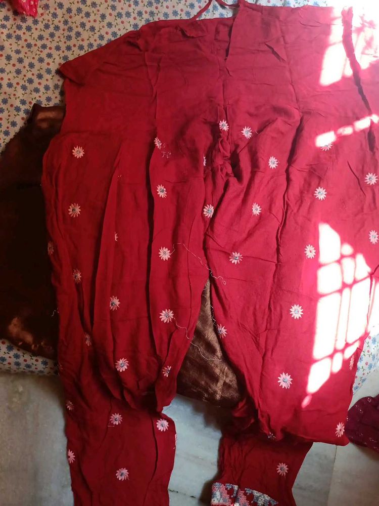 Red Embroidered Kurta Set