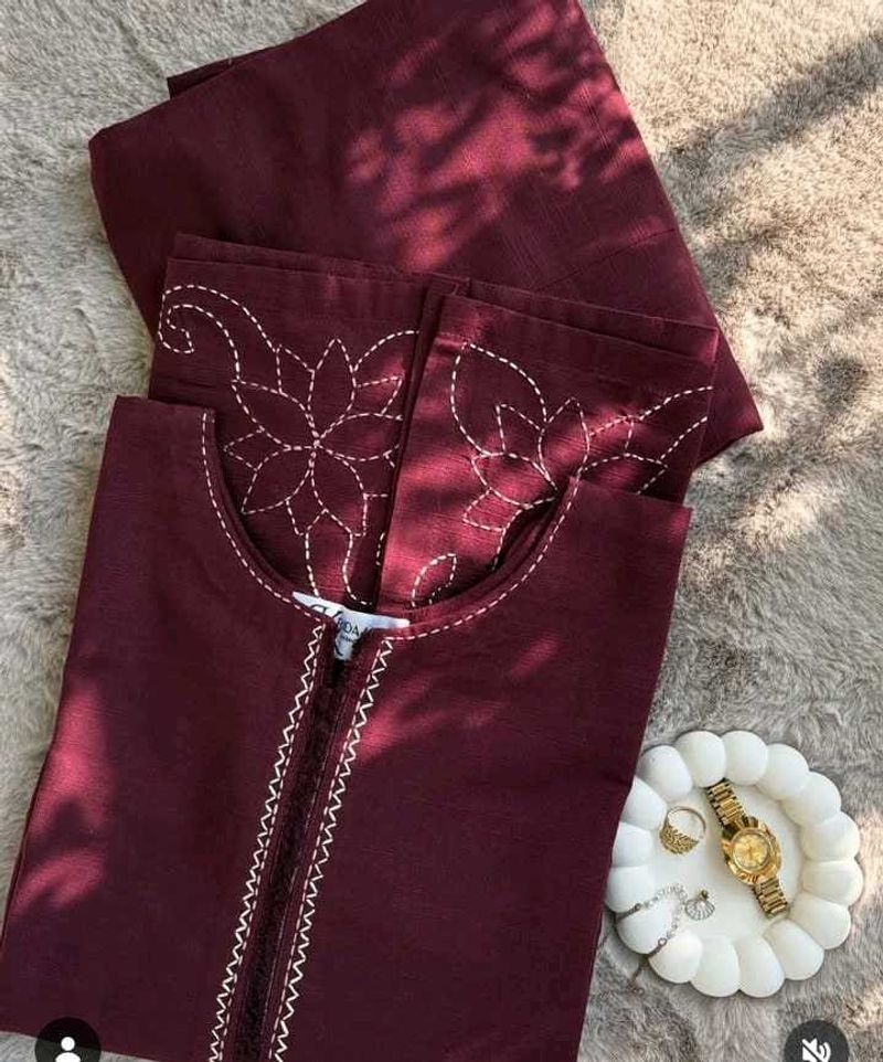 Elegant Maroon Kurta Set with Embroidery