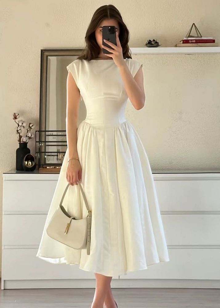 Imported bridesmaids Dress 🦢🤍