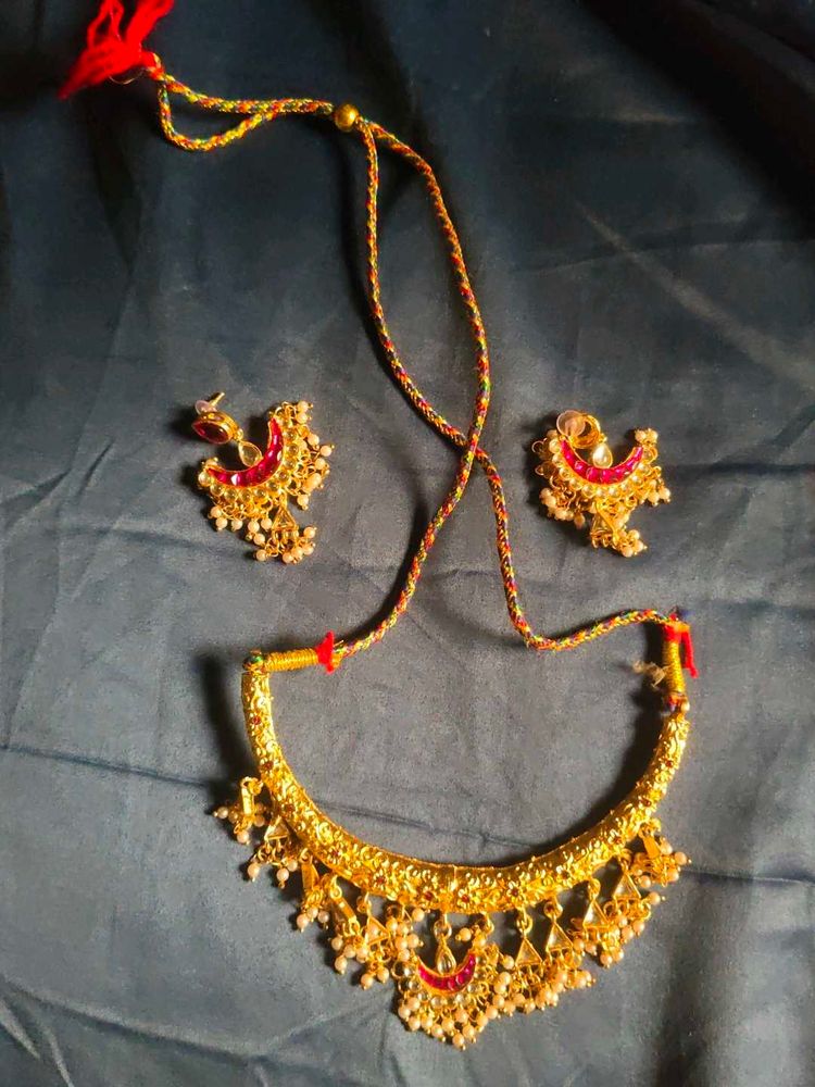 Elegant Gold Plated Necklace Set