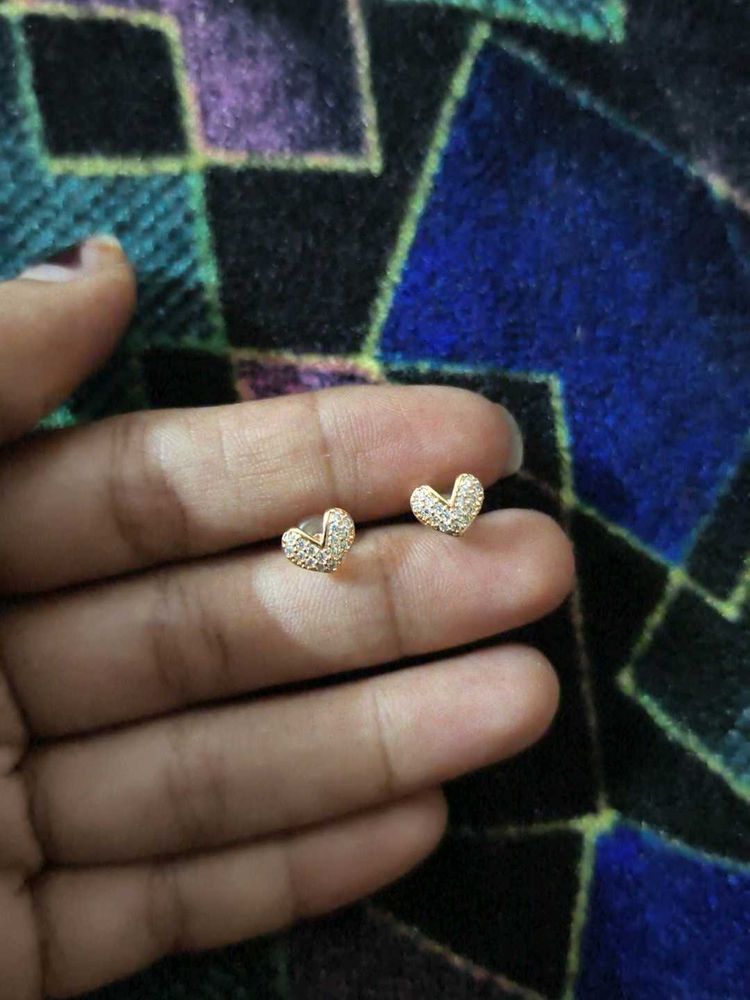 Sparkling Heart Stud Earrings