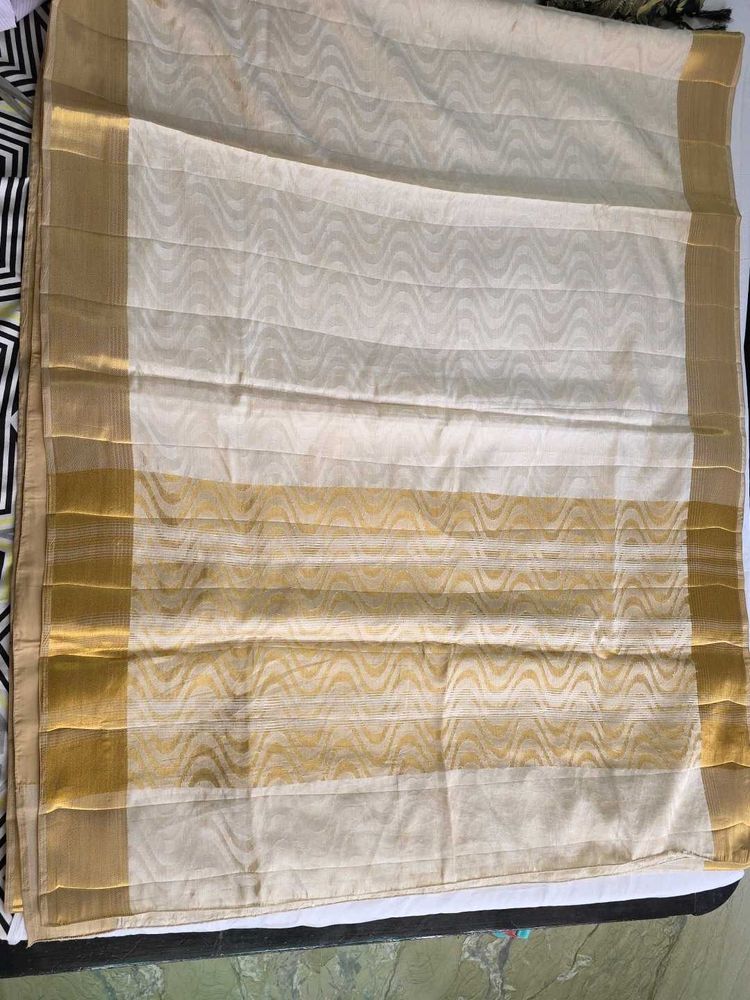 Elegant Silk Blend Saree