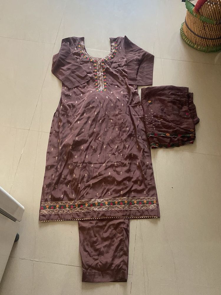 Elegant Kurta Set with Dupatta