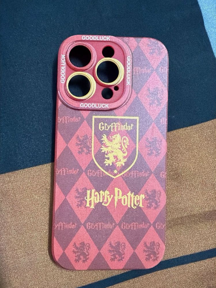 iphone 16 pro silicone Harry Potter phone cover