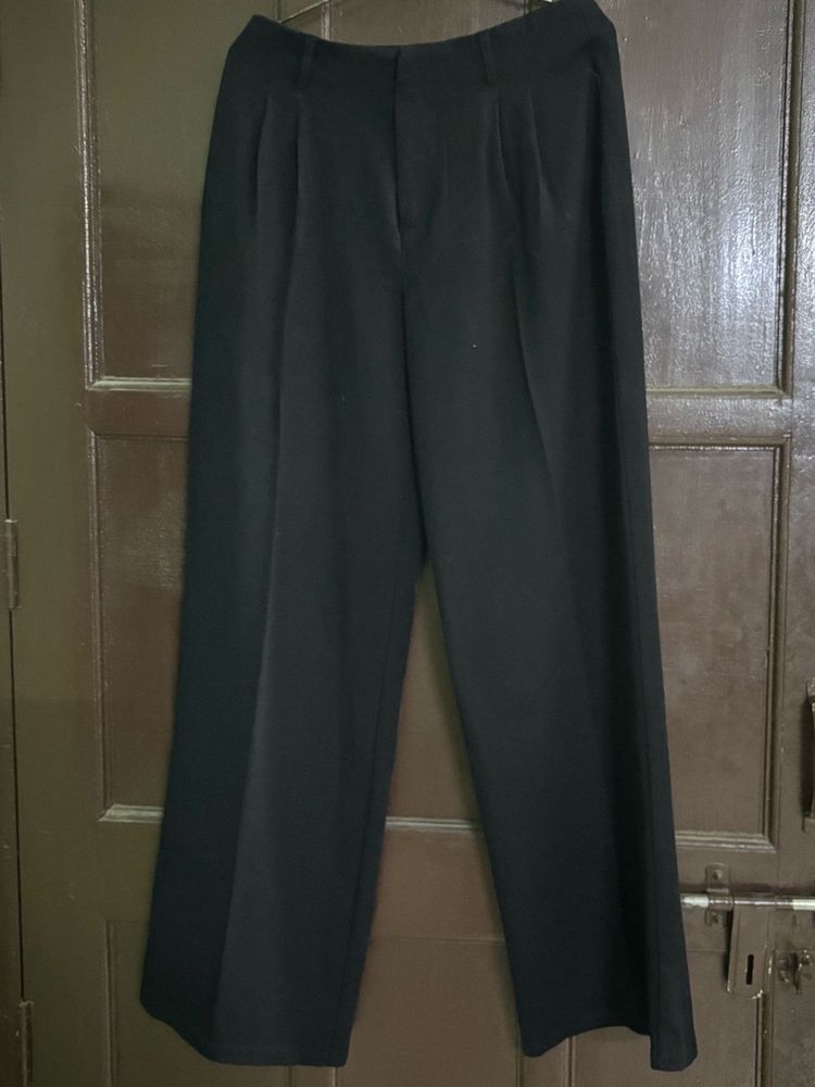 Set Of Three High Waist Pleated Pants