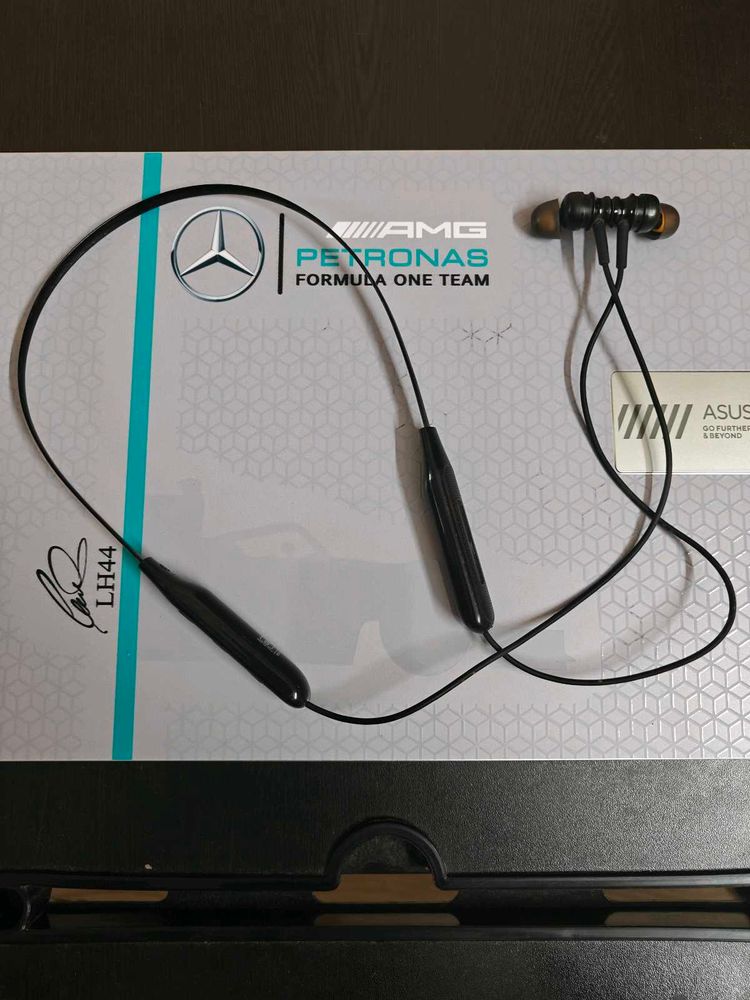Leaf Move 2 neckband