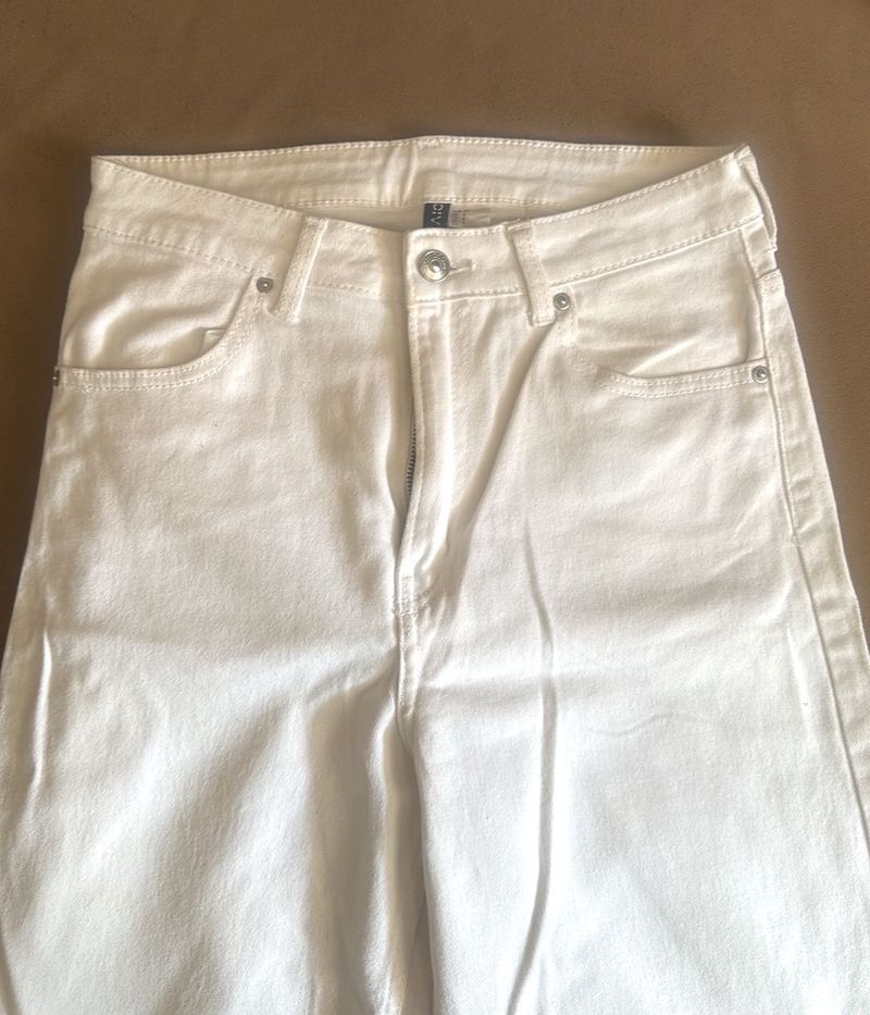 HNM White Denim Jeans
