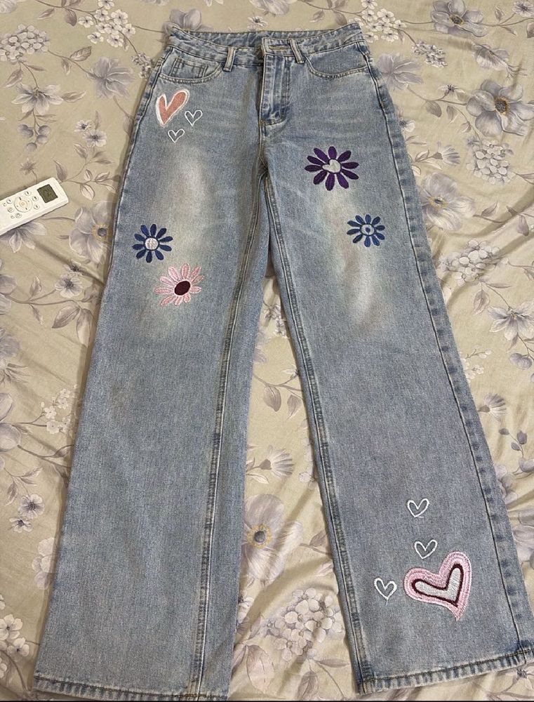 Cute Embroidered Wide Leg Jeans