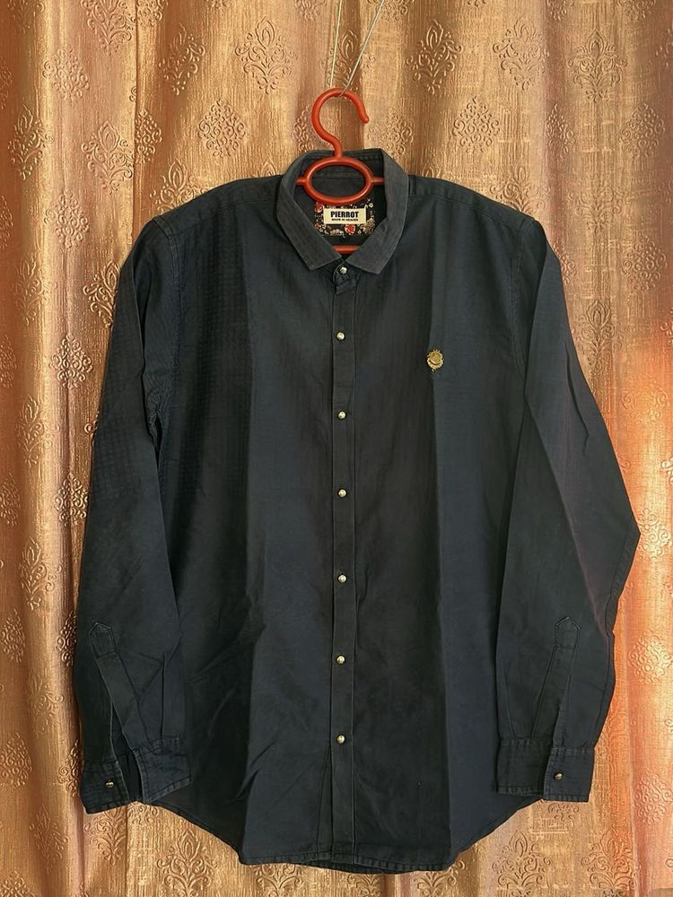 Classic Dark Men's Button-Up Shirt