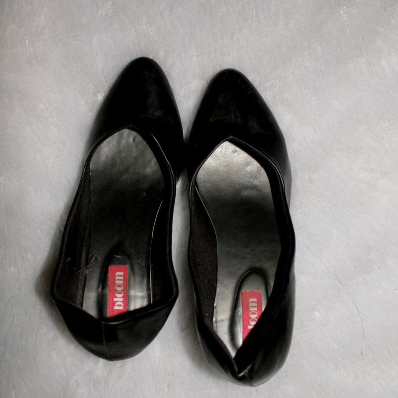 Black Pointed Toe Heels