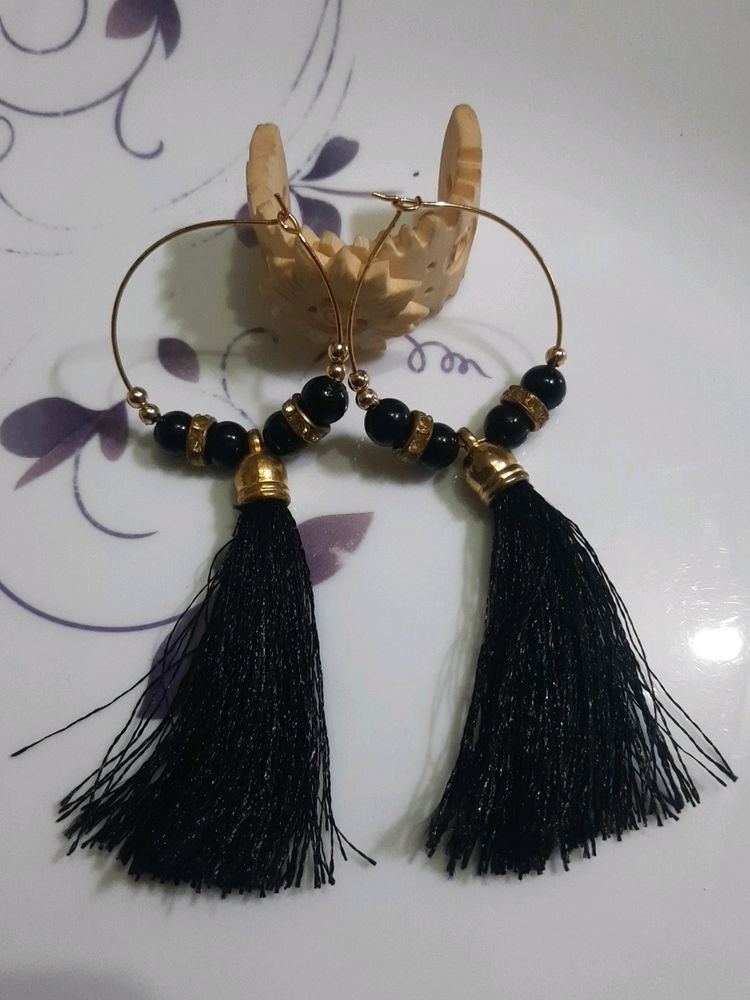 Black And Golden Tassel Earring 🖤