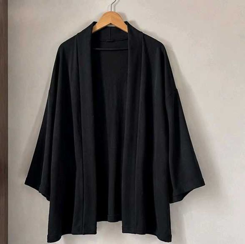 Azorte Black Oversized Shrug