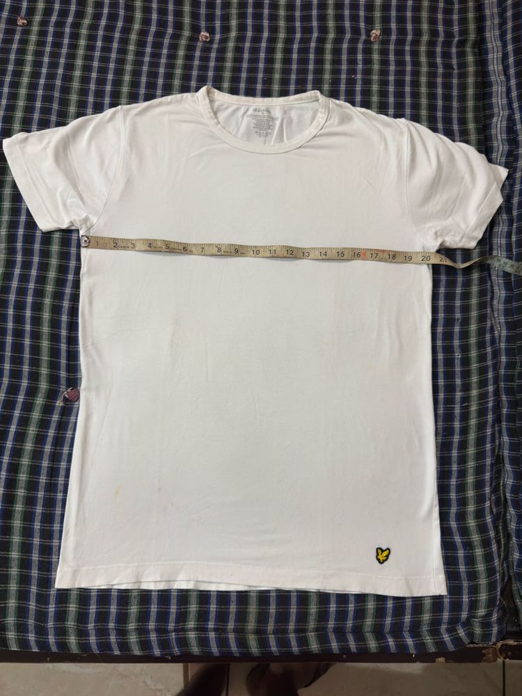 Classic White Lyle &amp; Scott T-Shirt