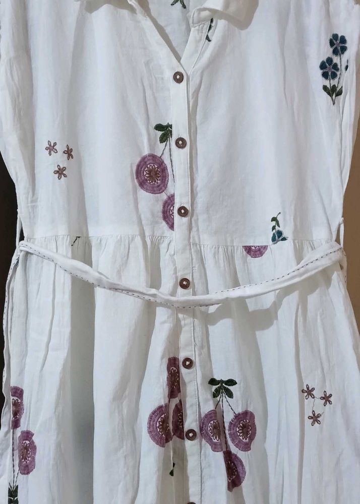New not used White Cherry Print Shirt Dress