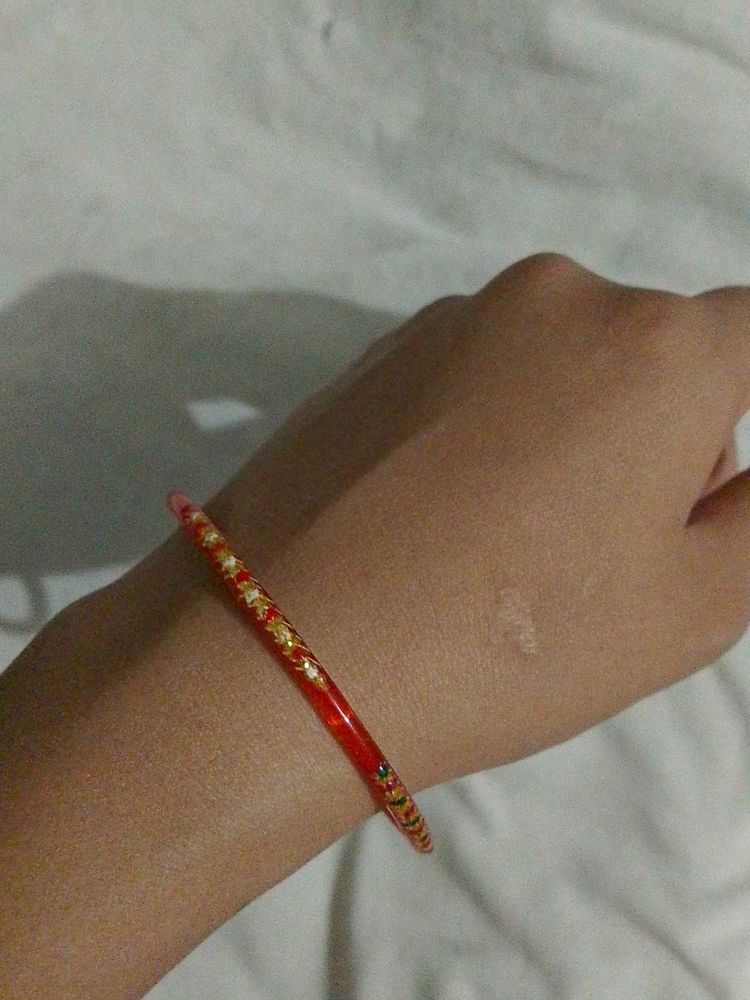 Beautiful Red &amp; Gold Bangle
