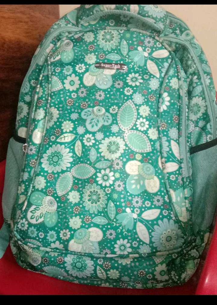 Floral Bagpack For Girls