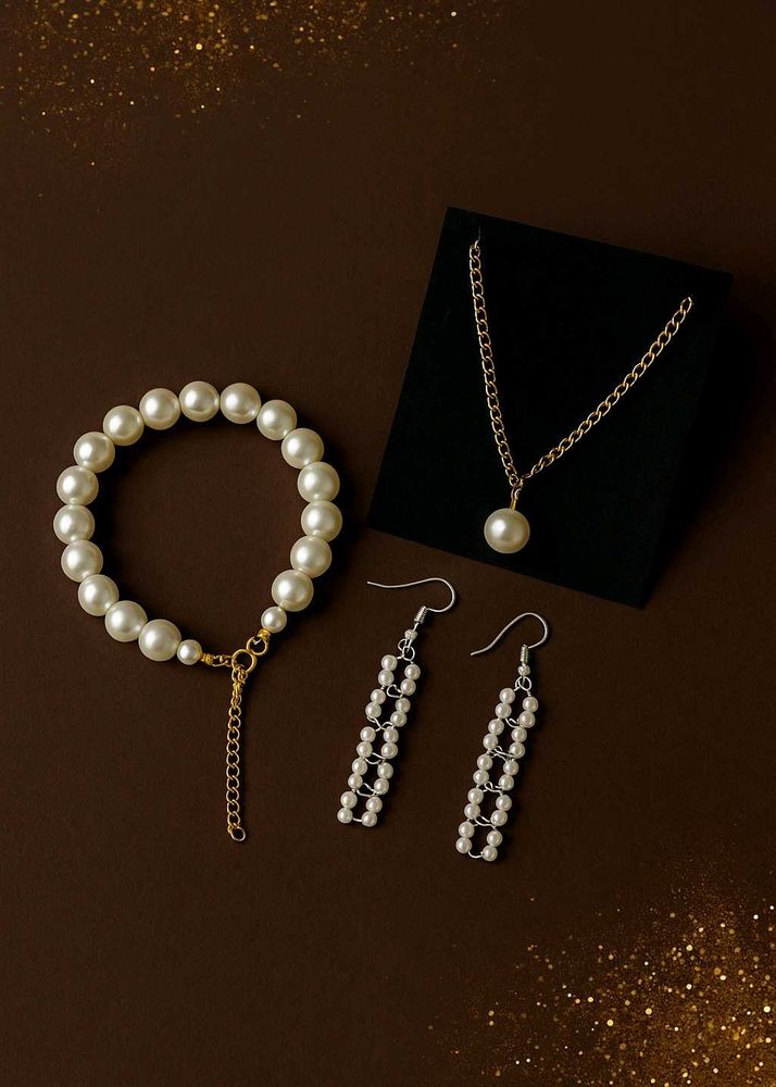 Elegant Pearl Jewelry Set