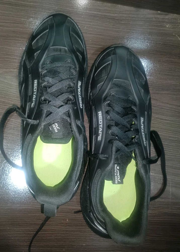 Men's Red Tape Black Sport Shoes