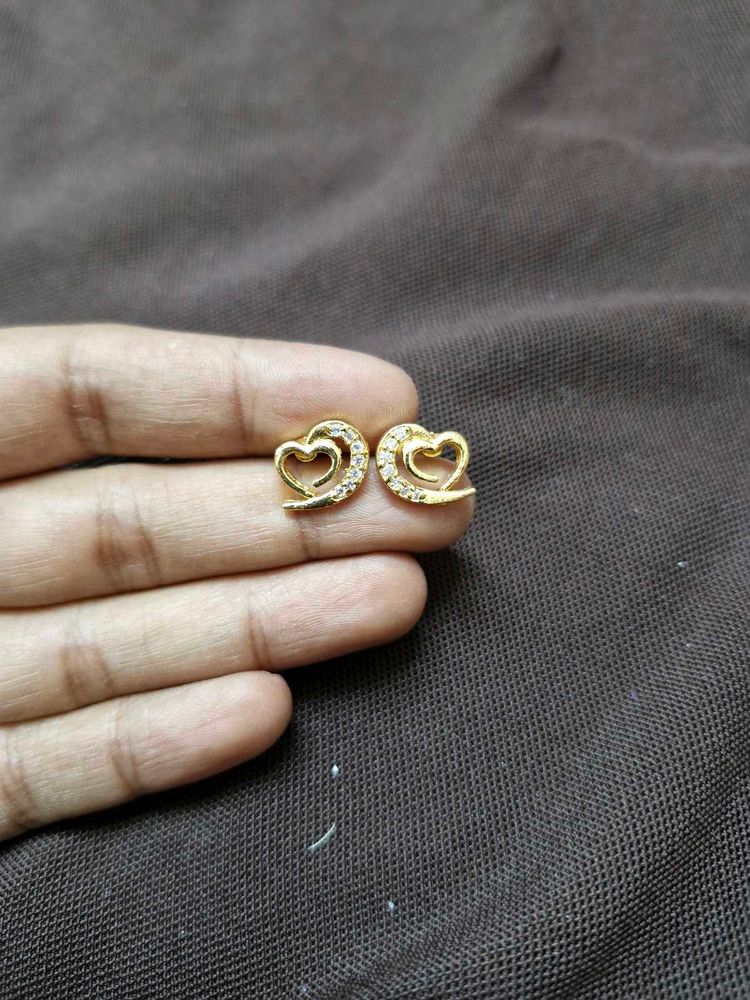 Heart Stud Earrings with Diamonds