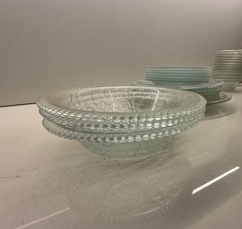 Elegant Serving Glass Bowls (Set of 3)