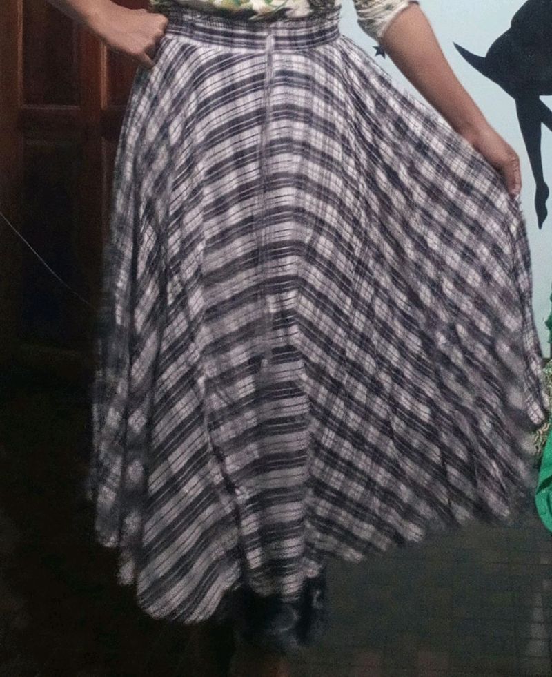 check skirt