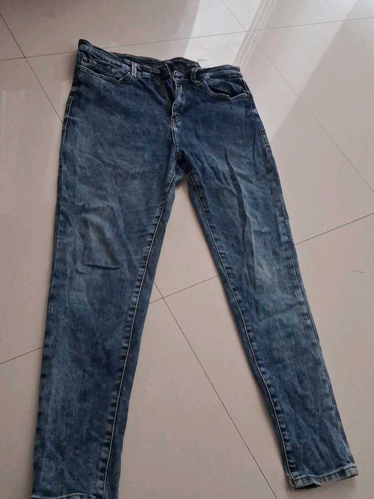 Blue Washed Jeans
