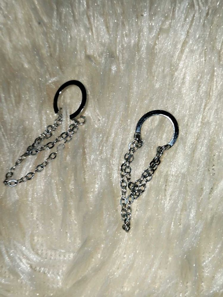 silver Earcuffs with chains
