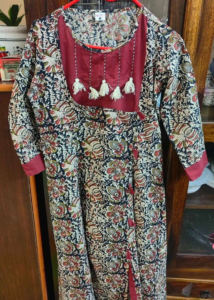Off White And Maroon Printed Anarkali Kurta
