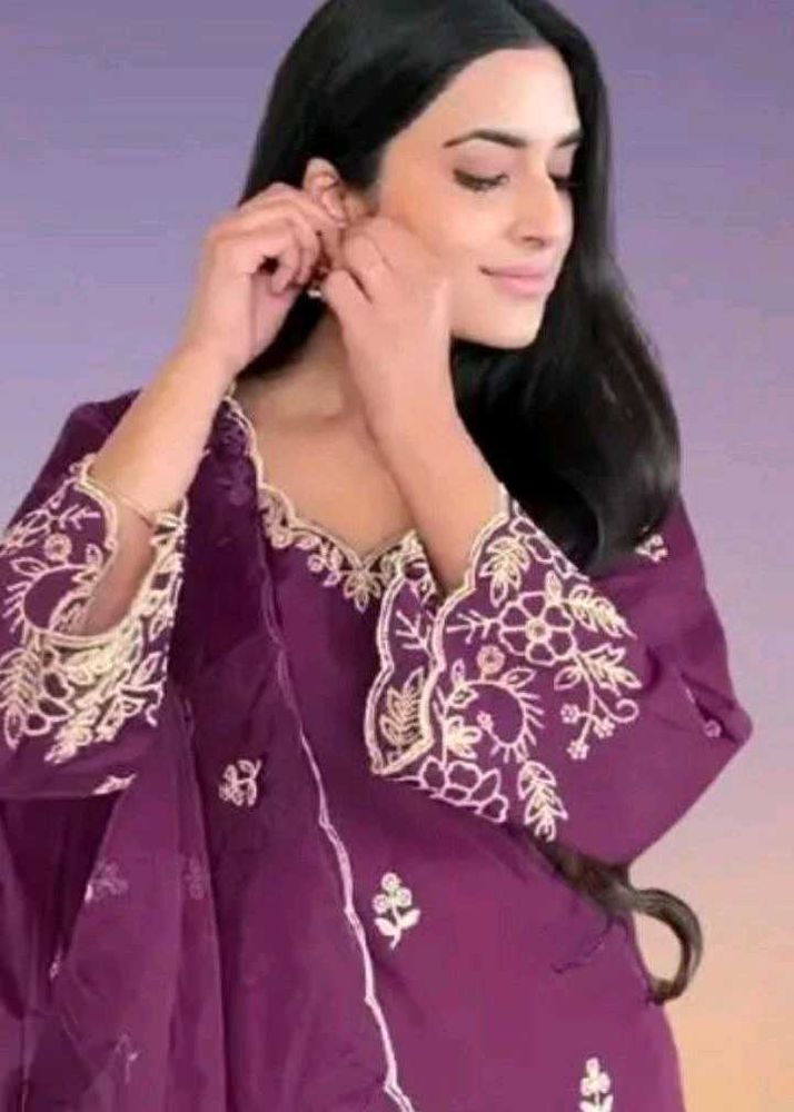 Kurta Set With Pant N Dupatta