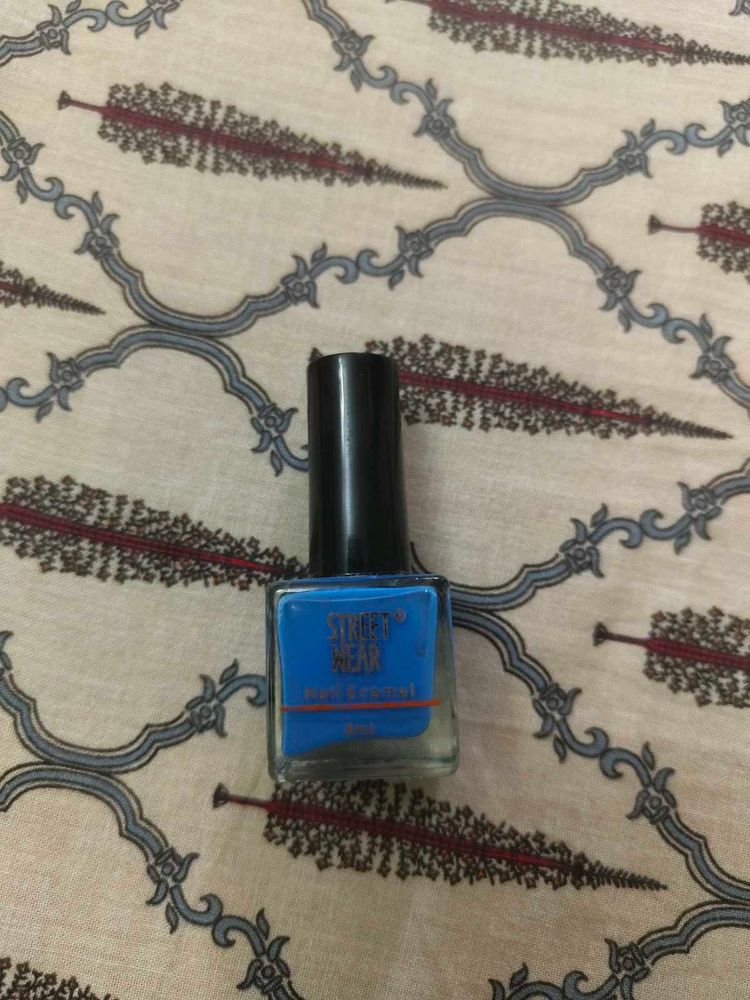 Street Wear Blue Nail Enamel